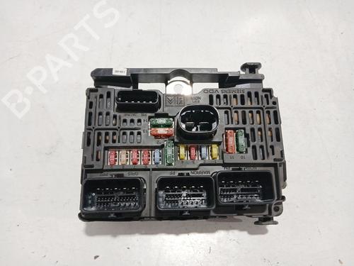 Used Fuse box Fuse box CITROËN C4 I (LC_) 1.4 16V (88 hp) 32670668 32670668