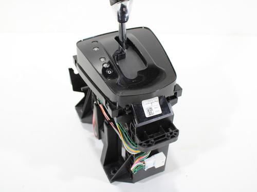 Gear lever NISSAN QASHQAI II SUV (J11, J11_) 1.2 DIG-T | BP12514858M90 