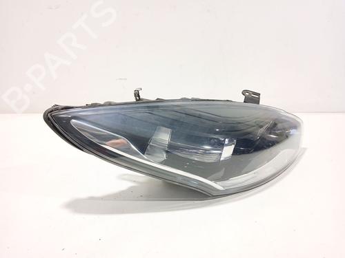 Right headlight RENAULT MEGANE III Hatchback (BZ0/1_, B3_) 1.2 TCe (BZ2B, BZ11) | BP30624213C29