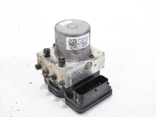 Used ABS pump HYUNDAI i40 I (VF) 1.7 CRDi (116 hp) 18857801