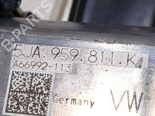 Vindusheismekanisme venstre foran SKODA FABIA III Estate (NJ5) 1.4 TDI | BP30303849C22