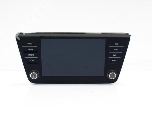 Used Display monitor SKODA SUPERB III Estate (3V5) 2.0 TDI 4x4 (190 hp) 17384397
