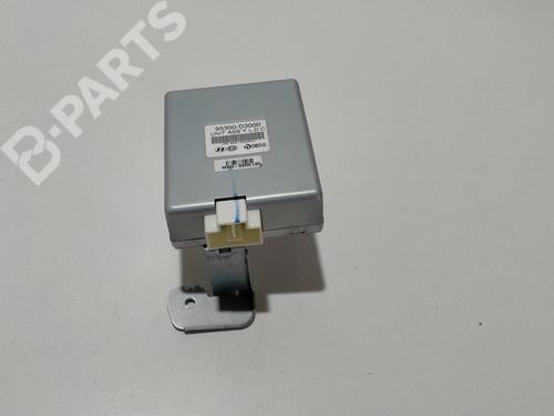 Used Electronic module HYUNDAI TUCSON (TL, TLE) 1.7 CRDi (116 hp) 9457027