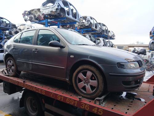 Peças SEAT LEON (1M1) 1.9 TDI (110 hp) 4432387