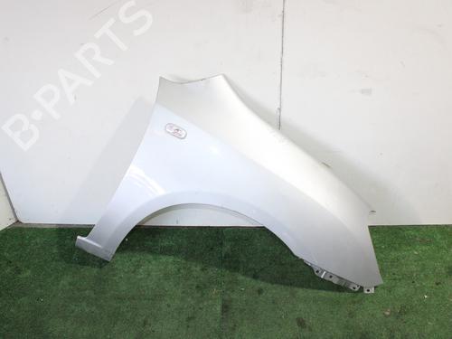 Used Right front fenders KIA CARENS III MPV (UN) [2006-2013]  21592634