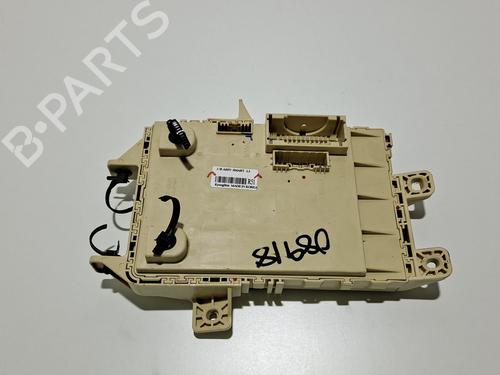 Used Fuse box KIA CARENS IV 1.6 GDi (135 hp) 8883390