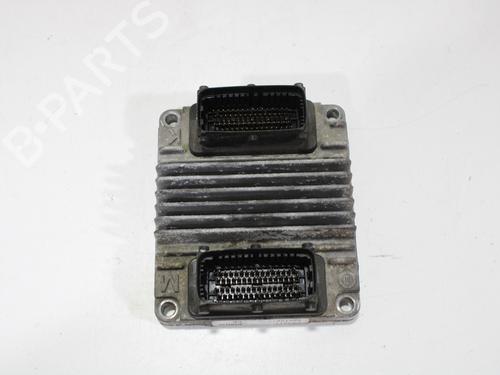 Used Engine control unit (ECU) OPEL ASTRA G Hatchback (T98) [1998-2009]  15249199