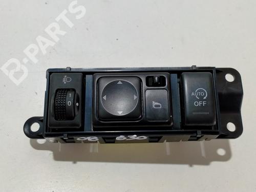 Used Switch NISSAN JUKE (F15) 1.5 dCi (110 hp) 7540563