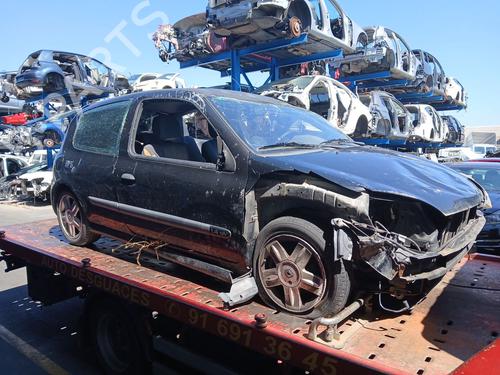 Used Parts RENAULT CLIO II (BB_, CB_) 1.4 16V (B/CB0L) 4911804