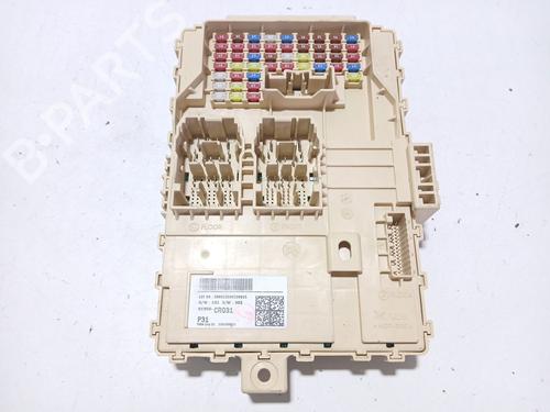 Used Fuse box Fuse box 39650109 39650109