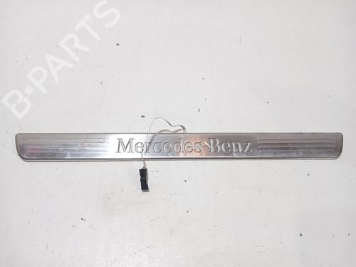 Venstre sidekjole Venstre sidekjole MERCEDES-BENZ A-CLASS (W177) A 180 d (177.003) (116 hp) 36491069 36491069