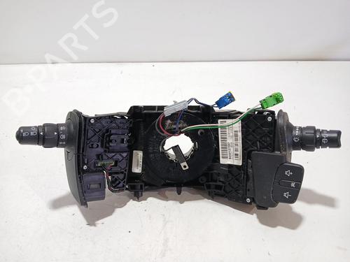 Used Switch Switch RENAULT SCÉNIC II (JM0/1_) 2.0 (JM05, JM0U, JM1N, JM1U, JM2V) (135 hp) 35900845 35900845