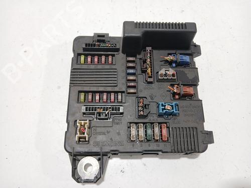 Sikringsdåse RENAULT MEGANE II (BM0/1_, CM0/1_) 1.5 dCi (BM02, BM13, BM2A, CM02, CM13) (101 hp) 30754740