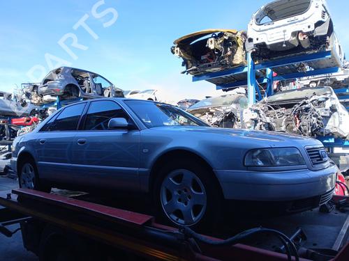 Left taillight AUDI A8 D2 (4D2, 4D8) 4.2 quattro | BP30322015C34