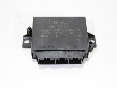 Used Electronic module RENAULT MEGANE III Grandtour (KZ0/1) 1.9 dCi (KZ0J, KZ0N, KZ1S) (131 hp) 13108539