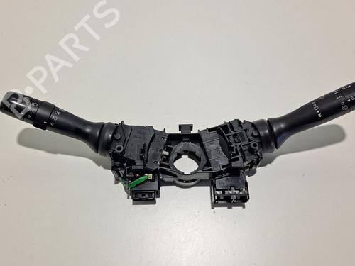 Used Switch TOYOTA YARIS (_P13_) 1.5 Hybrid (NHP130_, NHP130) (101 hp) 8912595