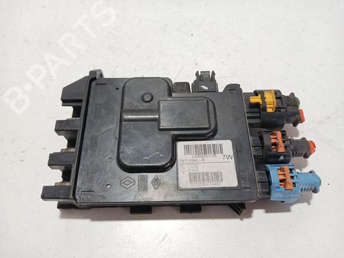 Used Electronic module RENAULT MEGANE III Hatchback (BZ0/1_, B3_) [2008-2025]  27711316