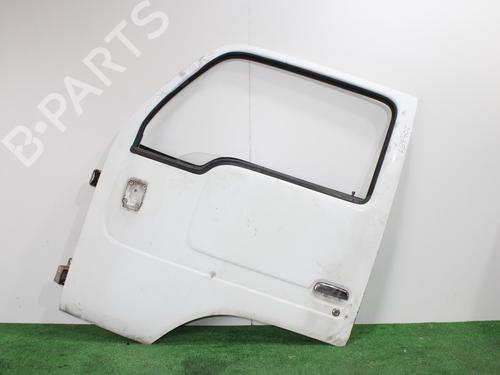 Dør venstre fortil NISSAN CABSTAR (F22, H40) 2.7 TD (F22) (90 hp) 15205055