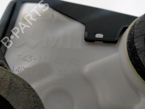 Front left lock TOYOTA YARIS (_P13_) 1.5 Hybrid (NHP130_, NHP130) | BP9393486C98 