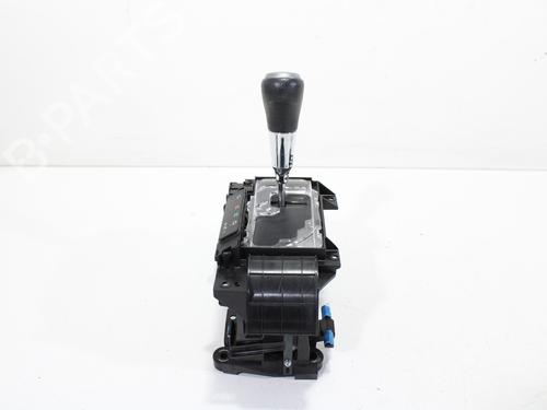 Used Gear lever TOYOTA RAV 4 IV (_A4_) [2012-2019]  17029024