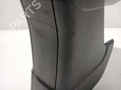 Armrest / Center console CITROËN C4 CACTUS 1.6 BlueHDi 100 | BP30727850I20