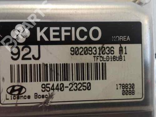 Engine control unit (ECU) HYUNDAI i30 (FD) 1.6 CRDi | BP5139239M57 