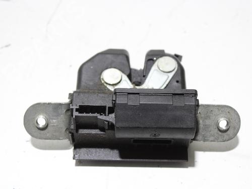 Tailgate lock FIAT 500 (312_) 1.2 (312AXA1A) | BP21558727C101 