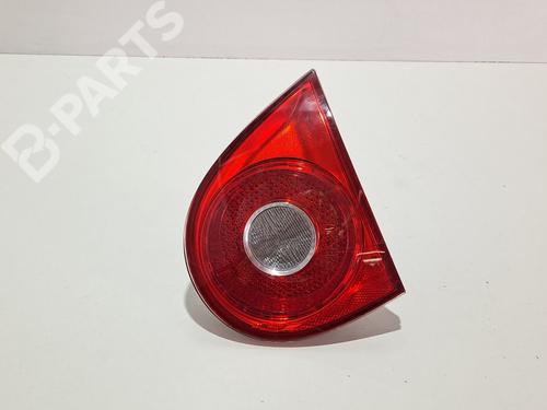 Used Right tailgate light Right tailgate light VW GOLF V (1K1) 1.9 TDI (105 hp) 9221112 9221112