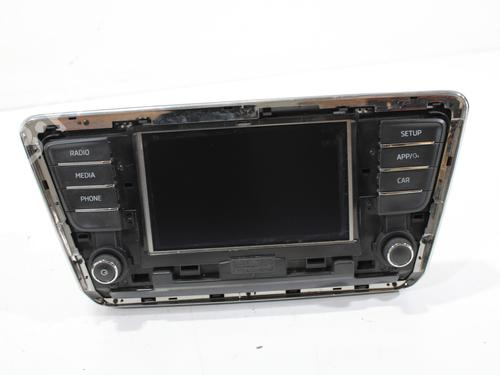 Used Radio SKODA SUPERB III (3V3) [2015-2025]  18680551