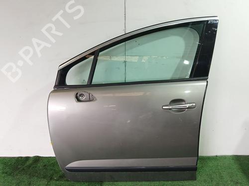 Used Left front door PEUGEOT 3008 I MPV (0U_) 1.6 HDi (112 hp) 32497984