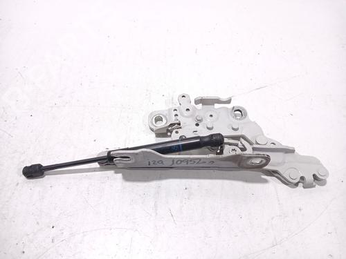 hingedoor-check-strap-bmw-1-f20-2011-2012-2013-2014-2015-2016-2017-2018-2019-32670663 main image