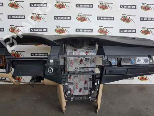 Used Dashboard BMW 5 (E60) 520 d (163 hp) 5135313