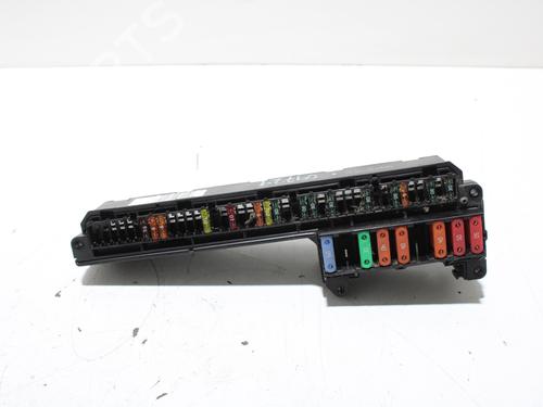Used Fuse box BMW 5 (E60) 520 d (177 hp) 20933754