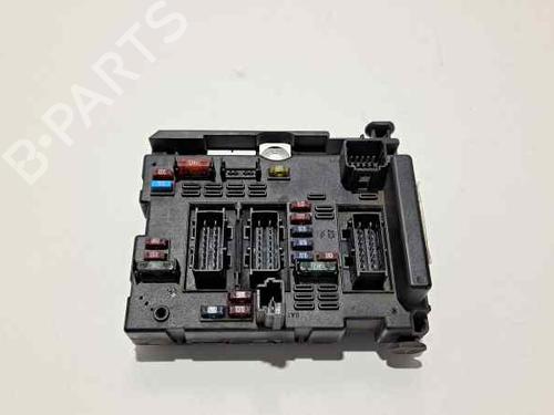 Used Fuse box PEUGEOT 307 (3A/C) 2.0 HDi 90 (90 hp) 12591615