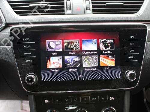 Display monitor SKODA SUPERB III Estate (3V5) 2.0 TDI 4x4 | BP17384397C48 