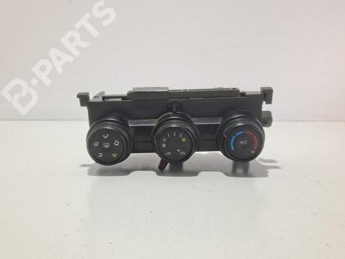 climate-control-dacia-duster-hm_-15-dci-95-hmaf-t20954b-2017-10727286 main image