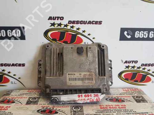Used Engine control unit (ECU) RENAULT SCÉNIC II (JM0/1_) 1.9 dCi (JM0G, JM12, JM1G, JM2C) (120 hp) 6870454