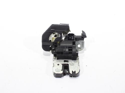 Used Tailgate lock AUDI A1 (8X1, 8XK) 1.2 TFSI (86 hp) 16423637