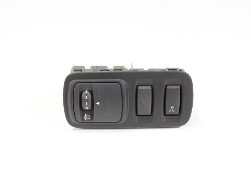 Headlight switch RENAULT KADJAR (HA_, HL_) 1.6 dCi 130 4x4 (HLA4) | BP13086851I24 