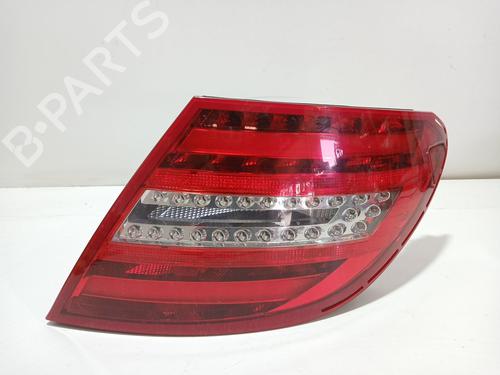 Used Right taillight Right taillight 36812322 36812322