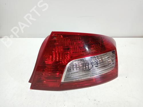 Used Right taillight Right taillight PEUGEOT 407 (6D_) 2.0 HDi 135 (6DRHRH, 6DRHRE, 6DRHRG, 6DRHRJ) (136 hp) 39430042 39430042