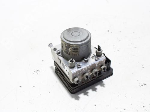 Used ABS pump OPEL INSIGNIA A (G09) 1.6 CDTi (68) (136 hp) 21635902