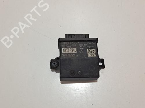 Used Electronic module VW GOLF VII (5G1, BQ1, BE1, BE2) 2.0 TDI (150 hp) 10370306