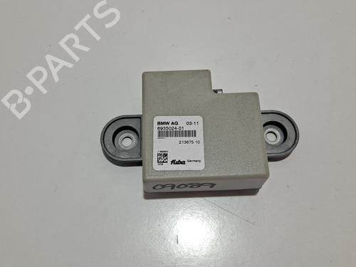 Used Electronic module BMW 3 Touring (E91) 330 d (245 hp) 10135733