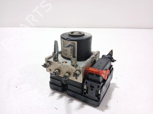 Used ABS pump ABS pump TOYOTA YARIS (_P9_) 1.3 VVT-i (SCP90_, SCP90R) (87 hp) 35903742 35903742