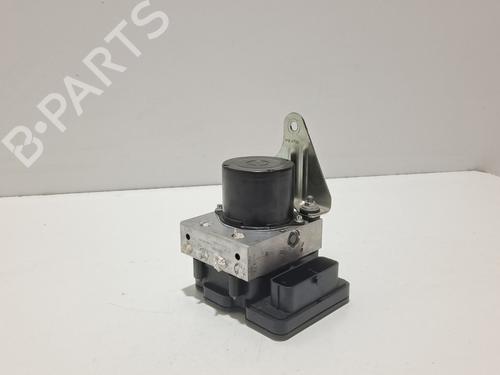 Used ABS pump FIAT 500 (312_) 1.2 (312AXA1A) (69 hp) 10712284