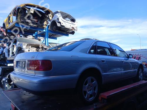 Left taillight AUDI A8 D2 (4D2, 4D8) 4.2 quattro | BP30322015C34