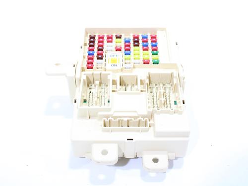 Used Fuse box KIA SPORTAGE IV (QL, QLE) 1.6 CRDi (116 hp) 15348879