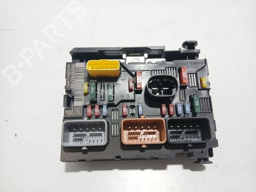Used Fuse box CITROËN C2 (JM_) 1.4 (73 hp) 29625685
