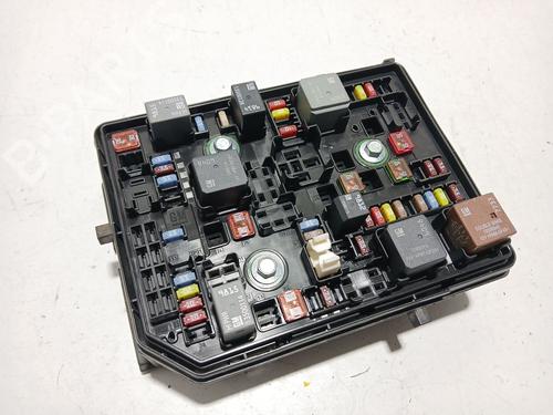 fuse-box-opel-astra-k-b16-2015-2016-2017-2018-2019-2020-2021-2022-40128258 main image